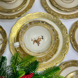 Кофейное трио Konigl pr Tettau Германия 1954-68гг, фарфор айвори, позолота, 130мл. Картинка 5